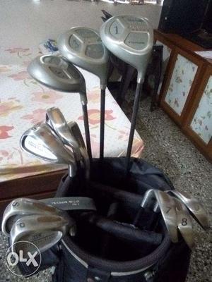 Graphite Full Set With Golf Bag in good condition