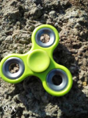 Green And Gray Tri-spin Hand Spinner
