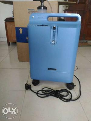Philips Oxygen Concentrator sparingly used for 2
