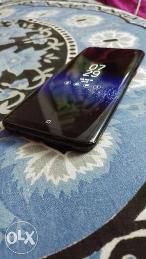 Samsung Galaxy S8 Midnight Black with Box Bill Accessories