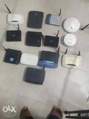 Without adaptor 13 pcs router working condition