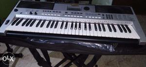 Yamaha PSR I455 keyboard (brand new condition)