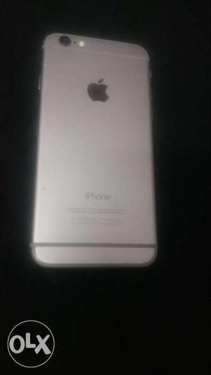 Completely mint condition Apple i phone 16 gb