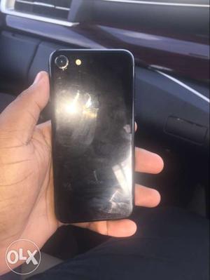I eant to sell my iphone 7 zed black 128 gb all