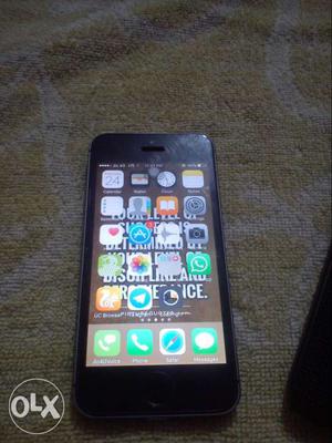 IPhone 5s 16 GB used for 1 year best in condition