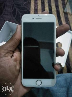 IPhone 6 64gb gold scratchless condition 1 year