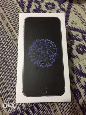 Iphone 6 32 gb Space Gray only 18 days old with