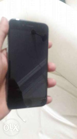 Iphone 6s 16gb space grey a minor crack on screen