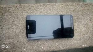 Lg G2 Good condition and battery back up 4 g 