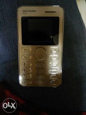 Mini mobile phone wrkng Gud condition....only 2
