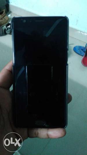 OnePlus 3T 64 6 GB 5 months old