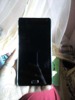 Phone of vibe p1 lenovo. With screen guard,back