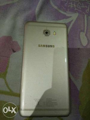 Samsung c9 pro 6go b ram 64gb rom