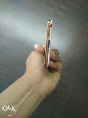 Samsung note 3 good condition with charger.uae.sail