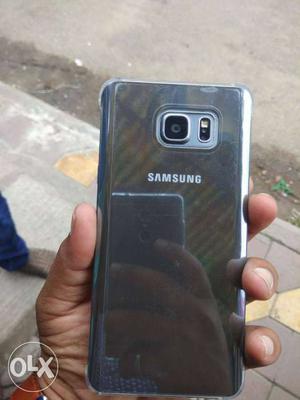 Samsung note 5 awesme condition not even single