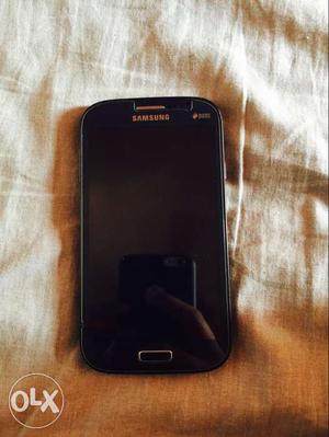 Selling my Samsung galaxy grand duos gt .