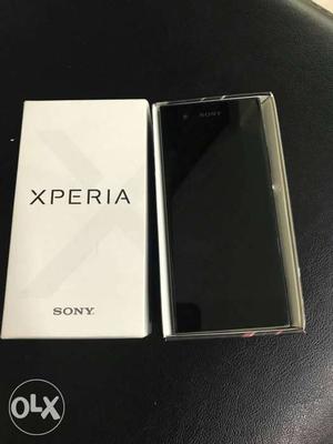 Sony xperia XA1 dual 10 days used India warranty