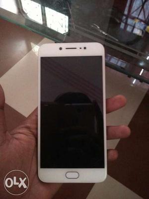 Vivo v5 35 days opd Gold clr in mint condition