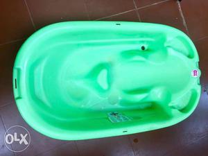 Baby Bath Tub - Highly durable & comfortable for Infants &