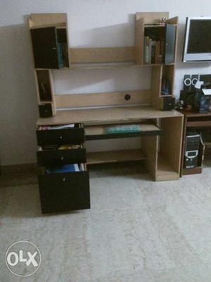 Brown And Black 3-drawer Wooden Computer Desk With Shelves
