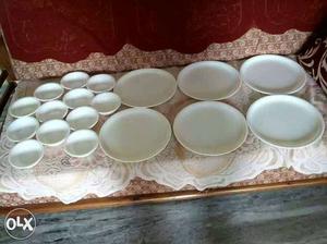 Dinner set is in good condition for sale
