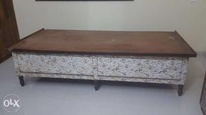 Diwan/Wooden bed with storage facility, size is