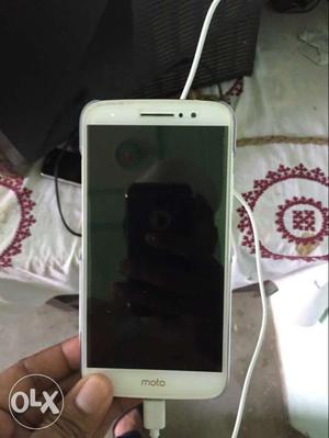 I want to sell this phone and only 2month use