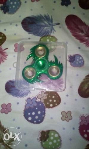 It's new blade spinner but I want to sell it