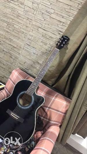 Mint condition Havana asoustic guitar...Intrested