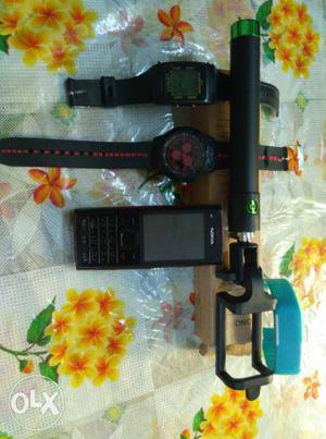 Nokia X2 3wrist watch 1 selfi stick black mono