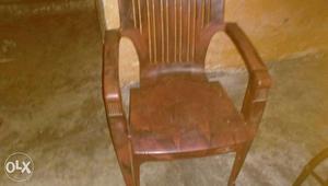 Plastic Chair 2 Chairs Gud Condition