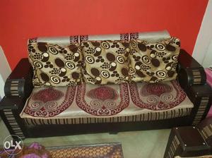 Sofa set 3 + 1 + 1 seater with cousins and cover