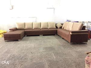 Sofa set Comes with Two Throw pillow, Launger