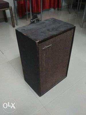 Sound box pair (₹700)
