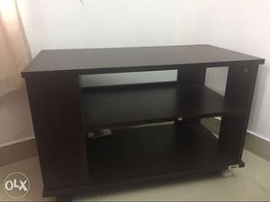 TV stand, Sparingly used,Excellent brand new