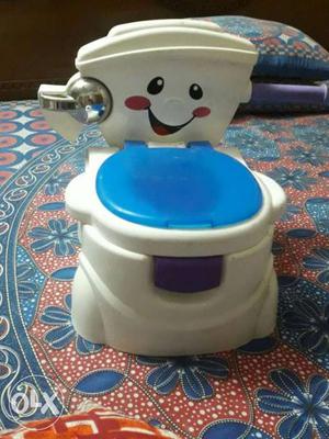 Unuse kids musical potty wid toilet papaer holder