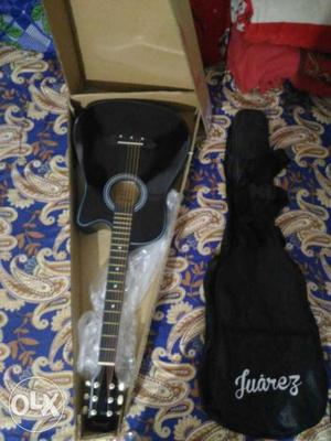 10 days used guitar with bill and box