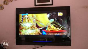 32 inch lcd tv sansui company in good condition..