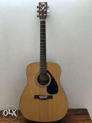 Acoustic 6 strings Guitar Yamaha F 310