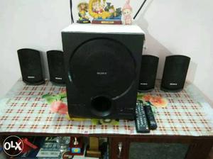 Black Sony 4.1 Multimedia Speaker
