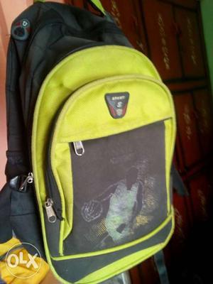 Good condition smart bag