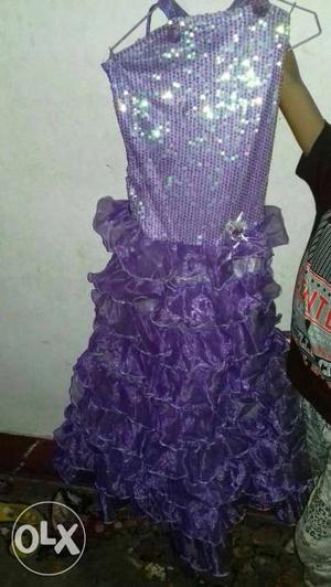 Only 4 time used new condition Paris dress