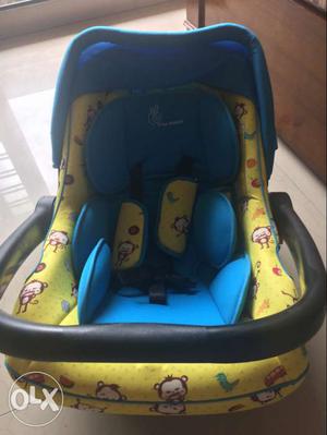 R for Rabbit rear facing infant car seat