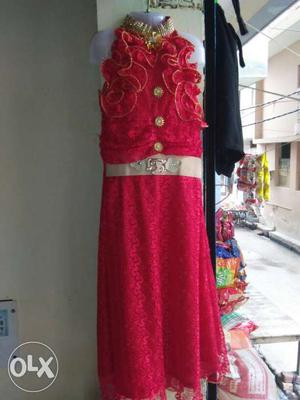 Red Ruffle Crewneck Sleeveless Midi Dress