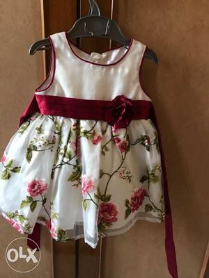 1 year old girl frock at throw away price