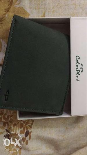 Black Color Plus Bi-fold Wallet In Box