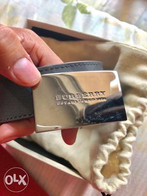 Burberry Belt Original. Authenticity can be