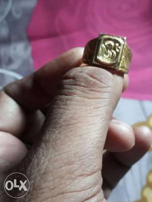 Gold Ring In Rosera
