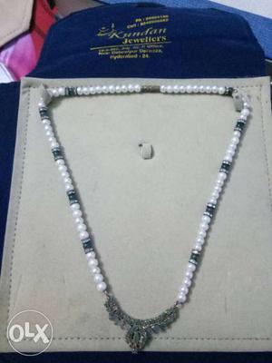 Necklace without earrings