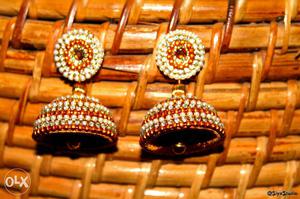 Pair Of White and Golden Beaded Jhumkas